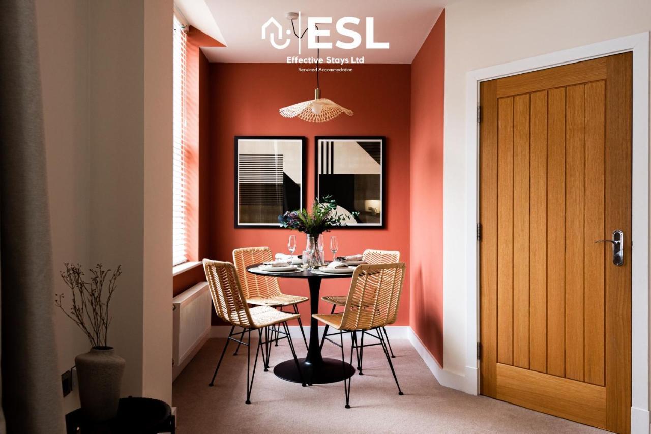 Elegant Apartment On Historic Cobbled High St Shrewsbury Town Centre Esterno foto